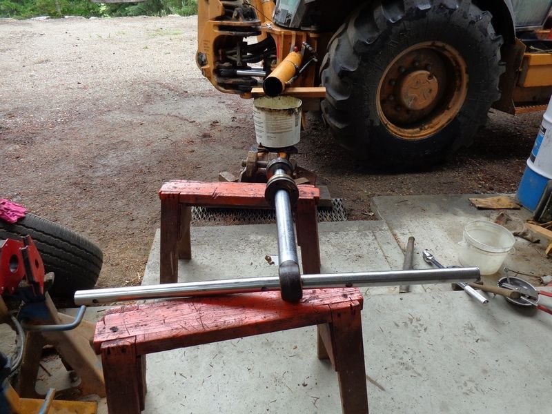 A Few Pics Of Repacking A Hydraulic Cylinder Tractorbynet 8548